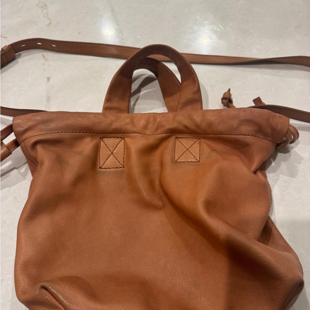 Camel Brown soft leather Madewell piazza crossbody bag purse 8x8 - Picture 3 of 8